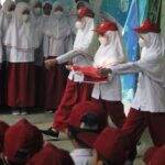 Jadikan Nilai – nilai Agama Sebagai Pondasi