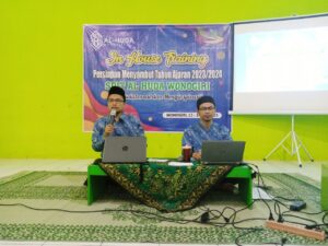 Pelaksanaan In House Training